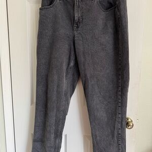 Abercrombie Curve Love Straight Jeans – Gray Wash, Size 32